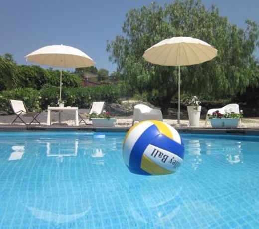 B&B BOUTIQUE DI CHARME "ETNA-RELAX-NATURA"