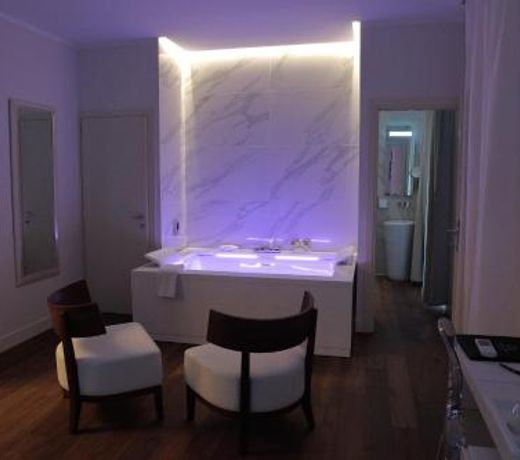 Palazzo Cini Luxury Rooms in Pisa