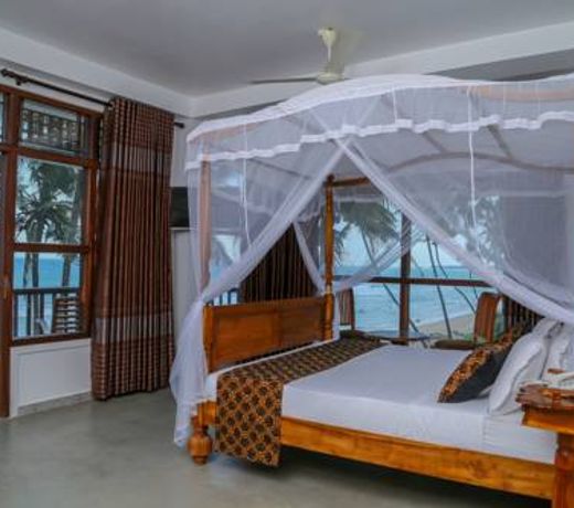 Top Secret Beach Hotel