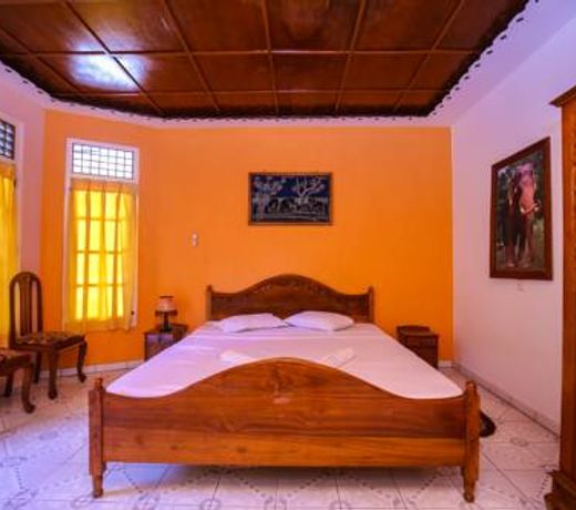 Lagoon Garden Hotel