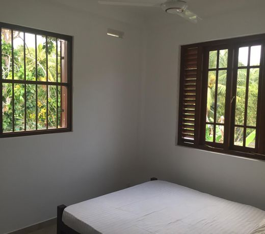 Natures Lodge - Galle (For Electives & Tourists)
