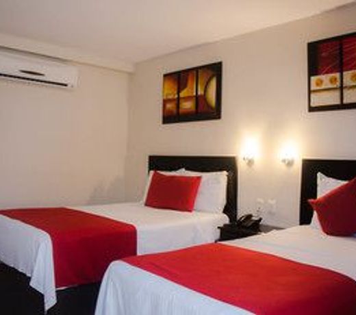 Hotel Puerto Bello
