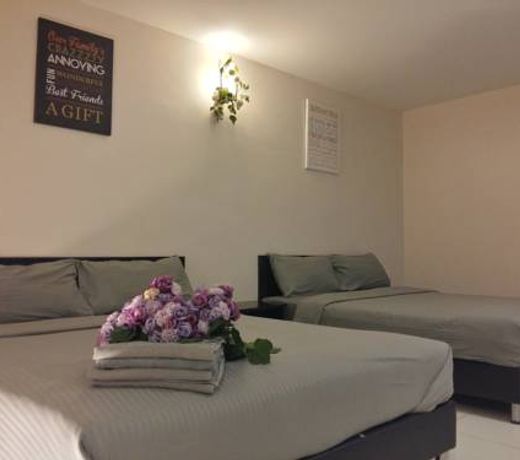 Live Com Hotel
