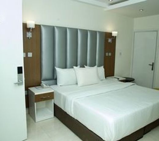 Box Residence