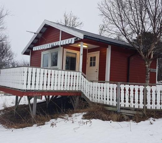 Camp Saltstraumen-Elvegård