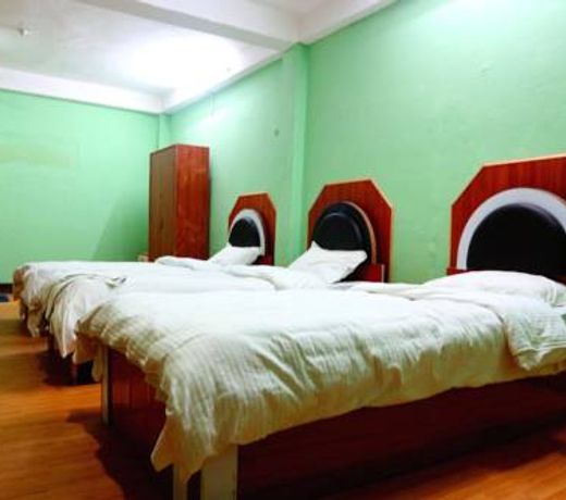 Hotel Peace Mountain
