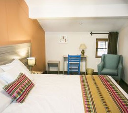 Atoq San Blas Hotel