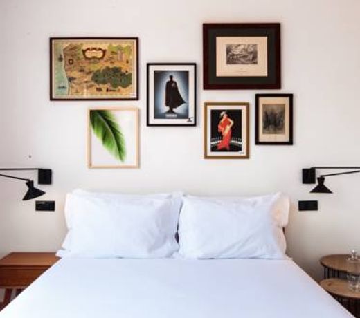 The House of Sandeman - Hostel & Suites