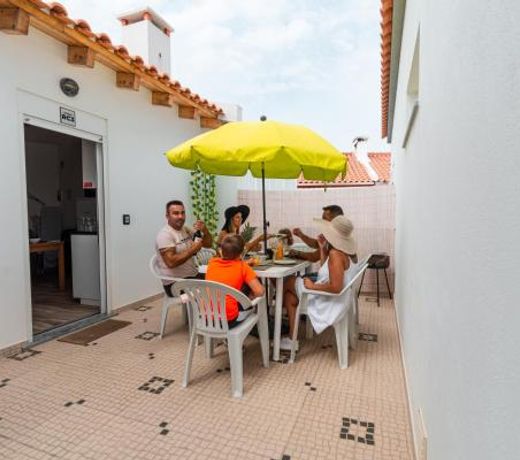 Casa do Bairro by CosyCasa Praia Peniche