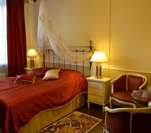 OLD TIMES hotel