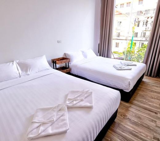 Glur Phuket Patong Beach - SHA Certified