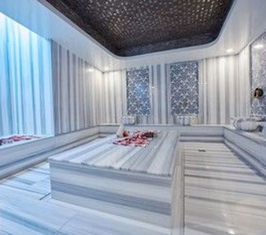 The Nowness Luxury Hotel & Spa