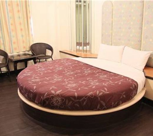 Fu Men Hotel