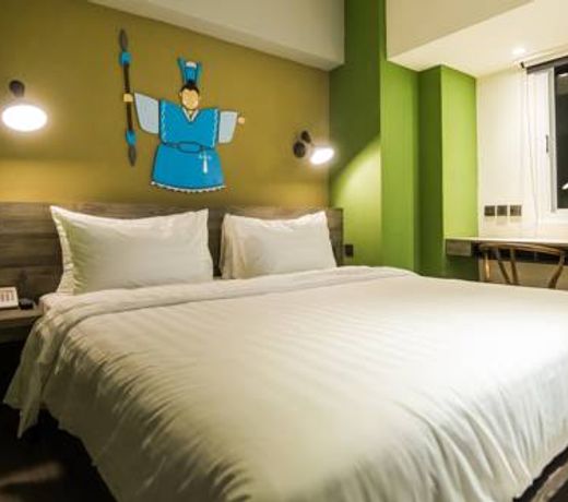 Huwei Hotel