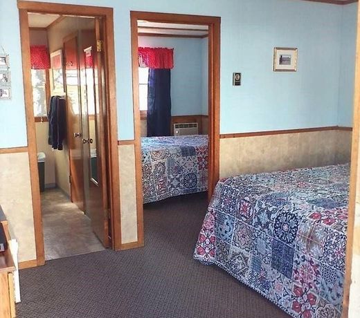 The Monarch Motel