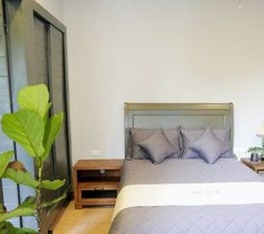 Ladybug Boutique Villa