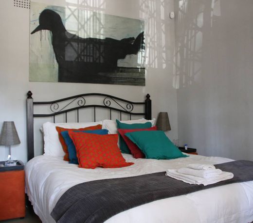 The Cottage at 32 Chiswick