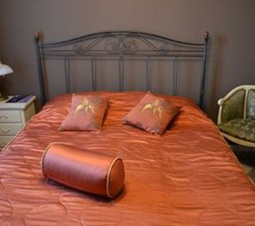 The OLD TIMES Hotel