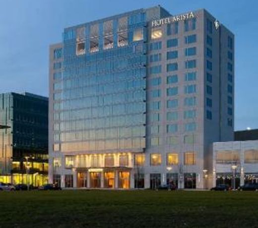 HOTEL ARISTA AT CITYGATE CENTER