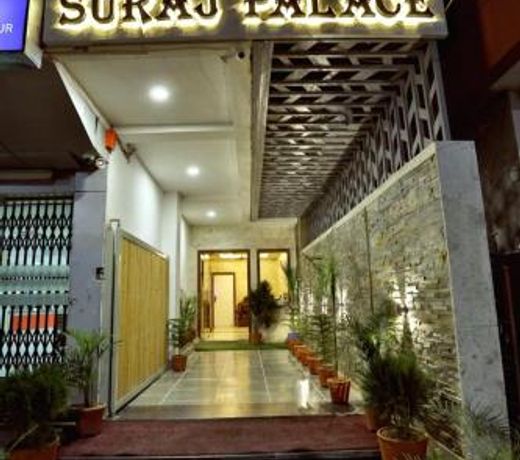 Hotel Suraj Palace