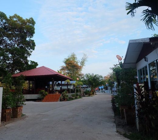 Plern Resort