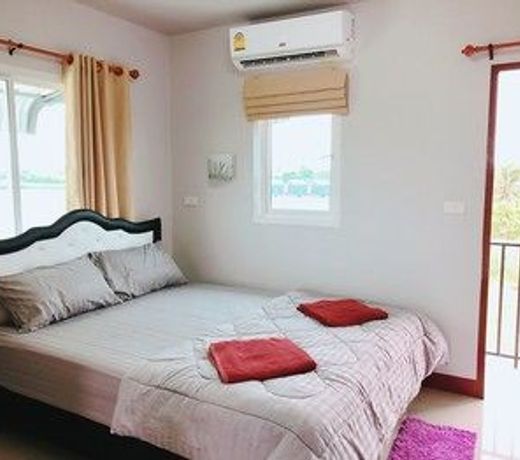 Chayapa Hotel