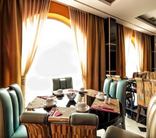iu Hotel Huambo