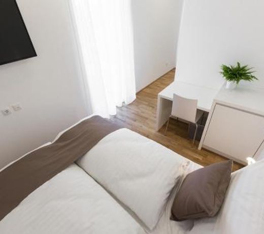 sHome Hotel Graz - Self-Check-in & free parking