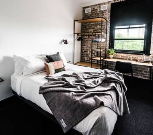 Sydney Park Hotel