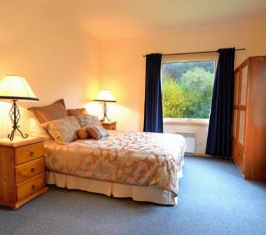 Camellia Lodge