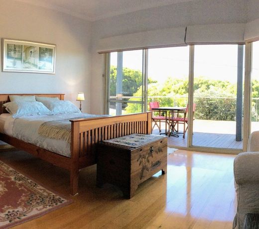 Novak's Place