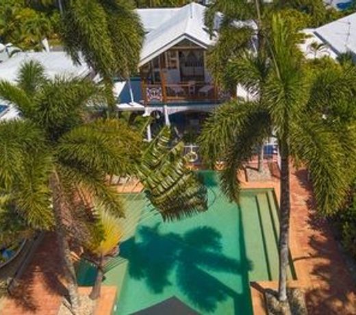 Beach House Cairns