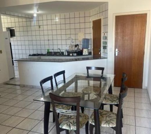 Apartamento Guarapari pé na areia com Wi-Fi e Garagem