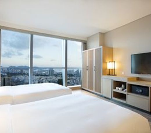 Hyatt Place Sanya City Center