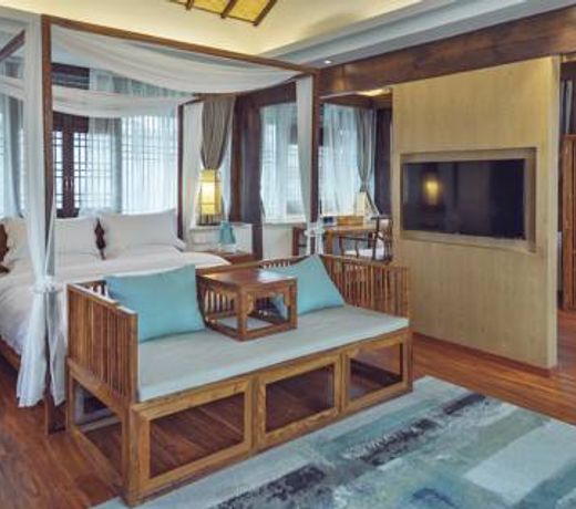 Lijiang Qilu Garden Hotel