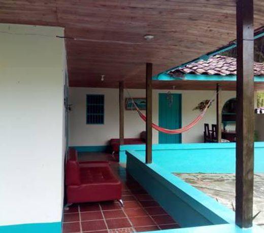 Hostal Encanto La Salada