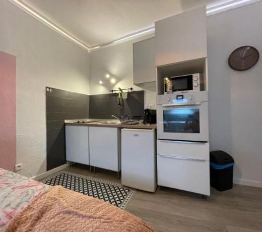 Studio atypique Le Rocher