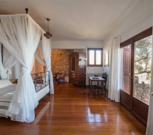 Villa with a Character Mirabello Suites