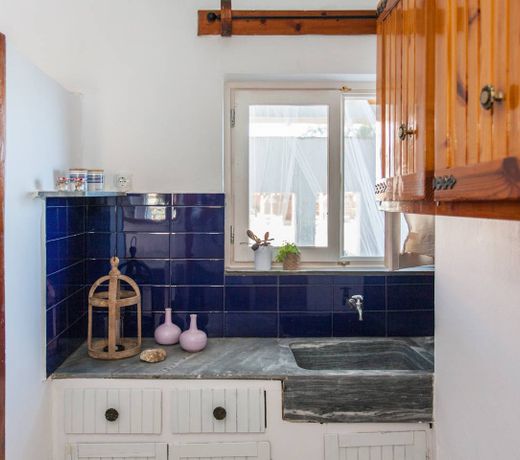 Beachfront Coastal Studio