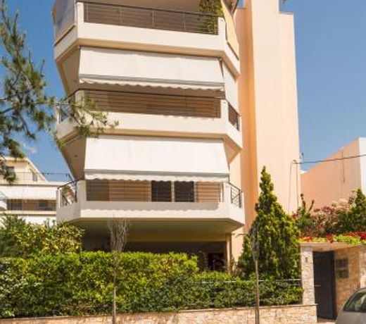 SCORPIO - DELUXE APARTMENT WITH PRIVATE GARDEN