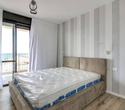 Bat Galim Luxury balcony SEA view Nearby The Beach for Doctor's