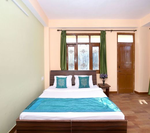 OYO 12060 Home Hill View 3BHK Bharari