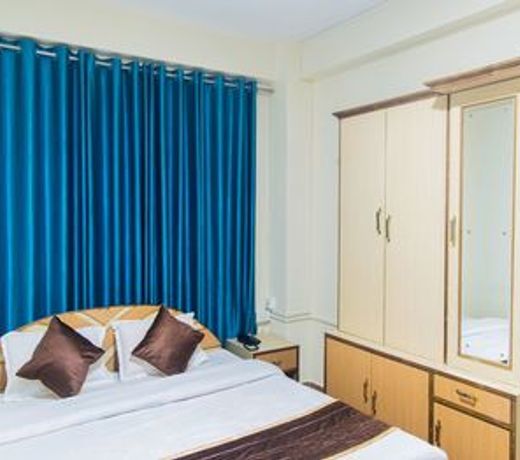 OYO 11515 The Lily Guest House