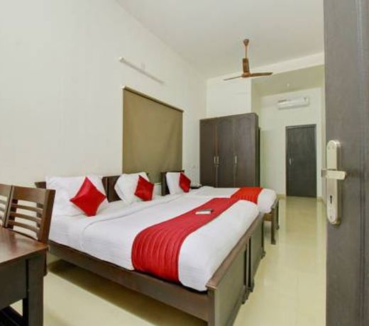 OYO 12069 Rankghas Residency