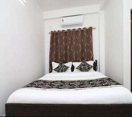 OYO 5151 Home Stay Tia Inn