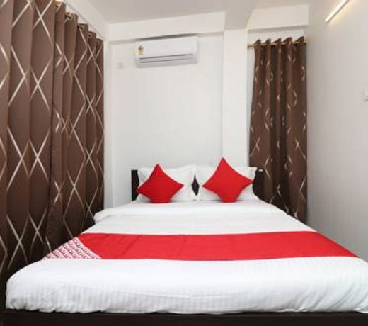 OYO 5151 Home Stay Tia Inn