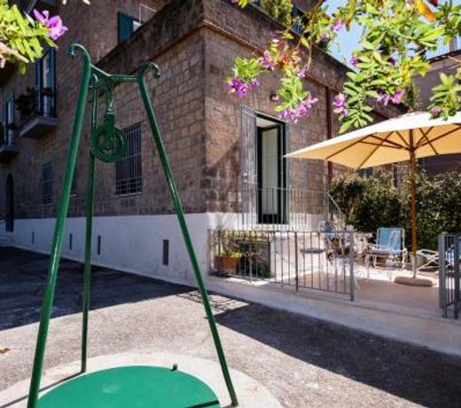 Villa Tozzoli House