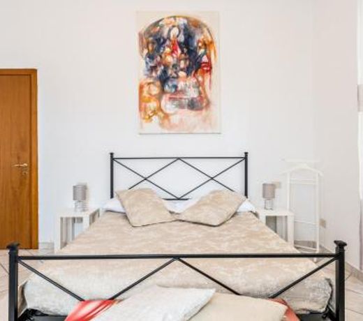 Lia Apartment