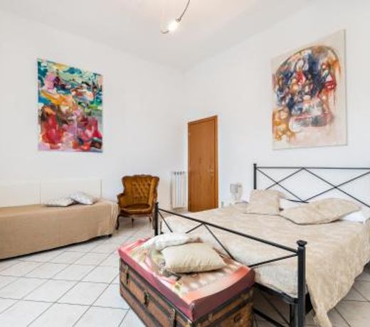 Lia Apartment
