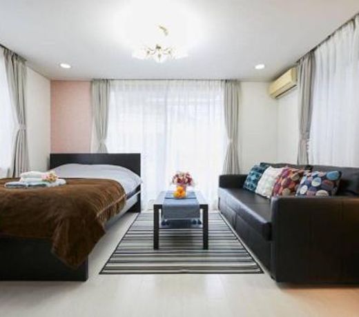 Luxury Guest House in Tokyo Shinjuku